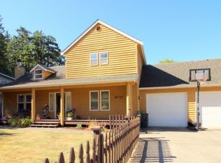 4717 Cable St, Bellingham, WA 98229