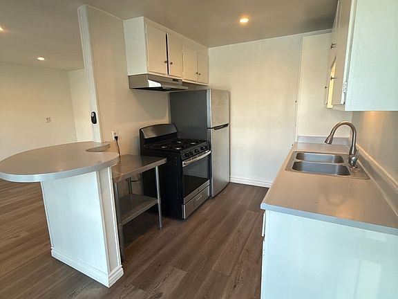5th image of 4327 Inglewood Blvd APT 9