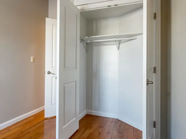 30 Broadway image 6 of 9