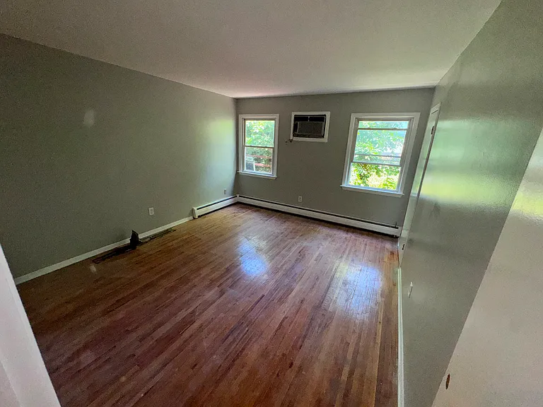 23 Sunset Ter #10A — Photo 2