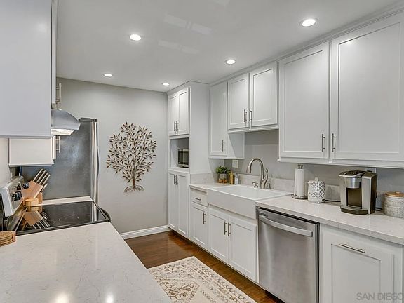 2nd image of 5026 Collwood Way Unit 69