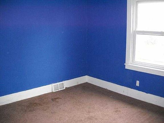 BEDROOM-4
