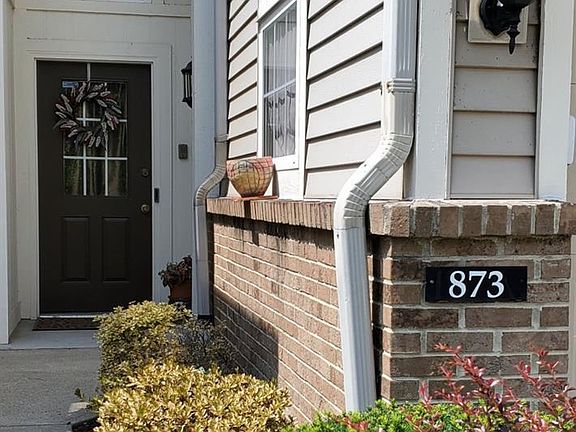2nd image of 873 Southmeadow Cir