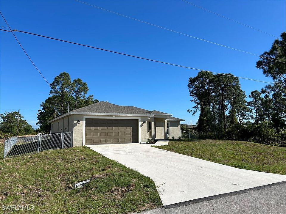 1st image of 2809 Nadine Ln