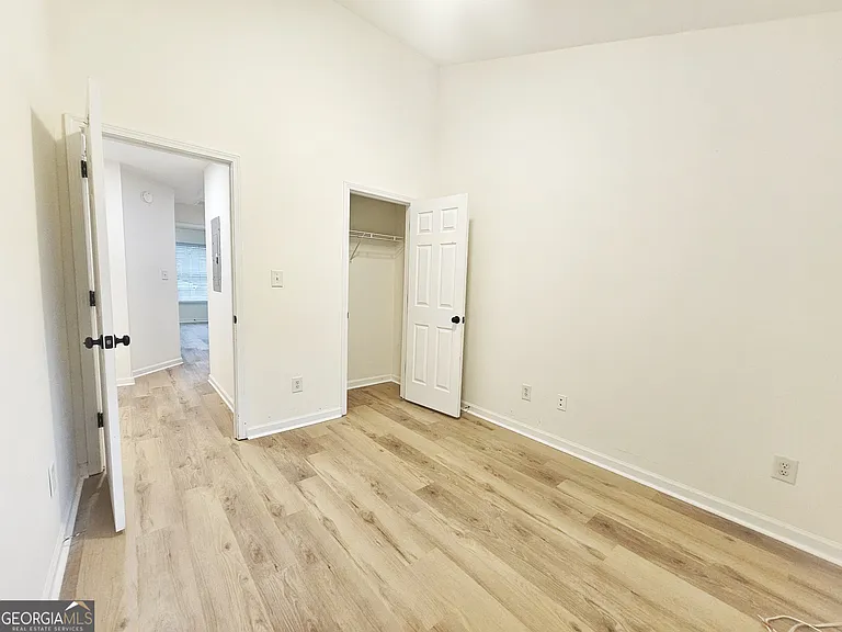 619 Kenridge Way — Photo 23
