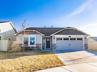 2269 W Foxglove Dr, Nampa, ID 83686