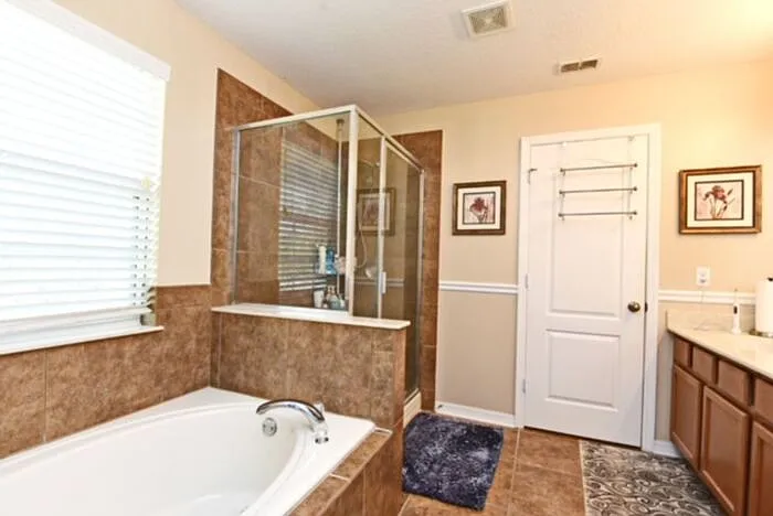 2479 Passamonte Dr — Photo 18