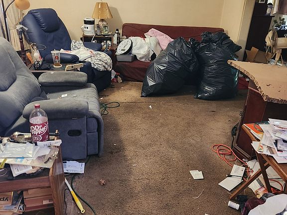 5th image of 2621 Southeastern Ave