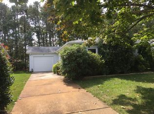 19 Lance Dr, Brick, NJ