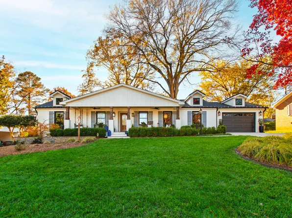 4805 Deerwood Dr, Raleigh, NC 27612