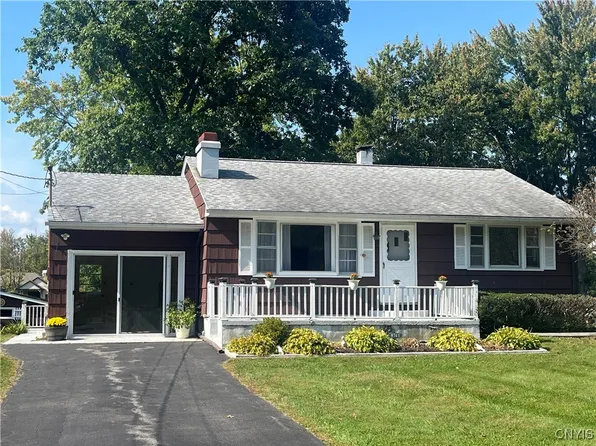 9741 Ethel Rd, Brewerton, NY 13029