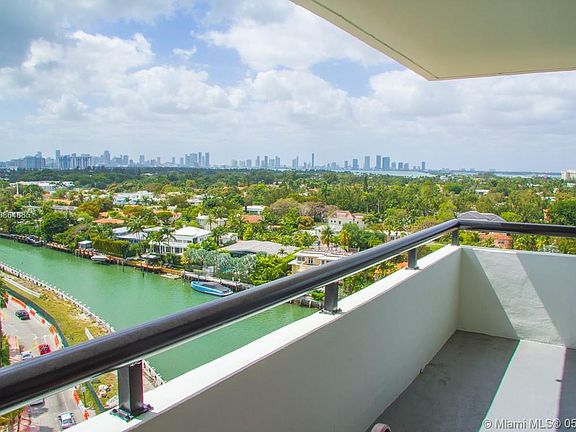 4th image of 3200 Collins Ave APT 118