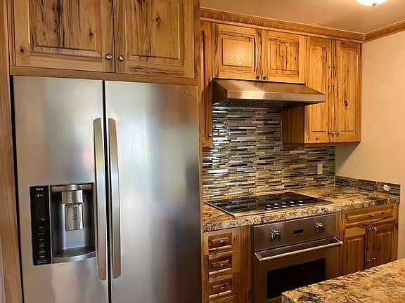 5th image of 131 Piccadilly Pl APT F