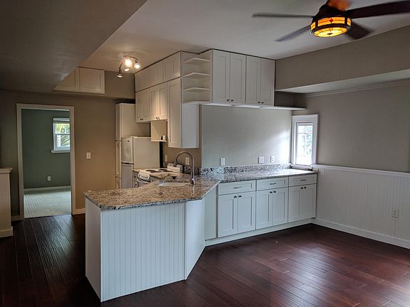 4th image of 844 Orange Park Ave