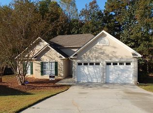 150 York Ln, Fayetteville, GA 30214