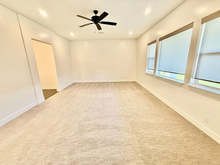 3714 S McKenzie Ln — Photo 36