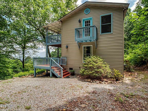 2nd image of 4171 Chilhowee Trl