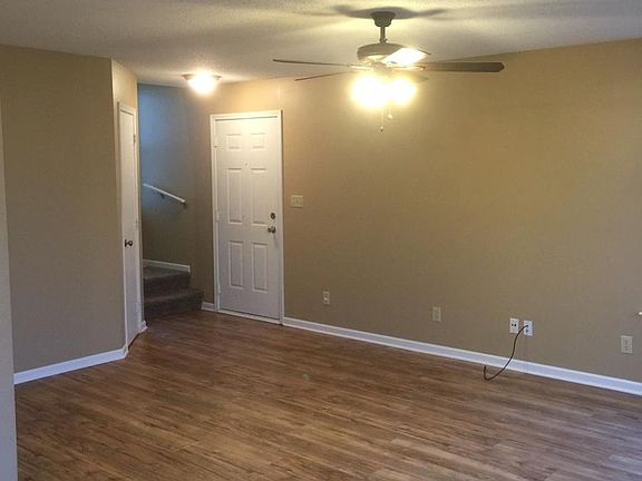 5th image of 1144 Crescent Dr