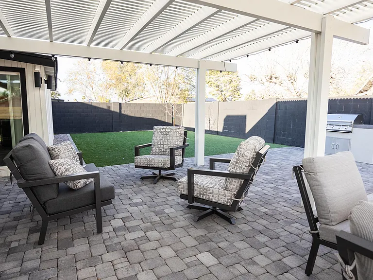 249 S Monterey St — Photo 19