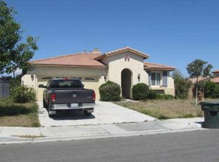 1112 Tabernacle Ln, San Jacinto, CA 92582