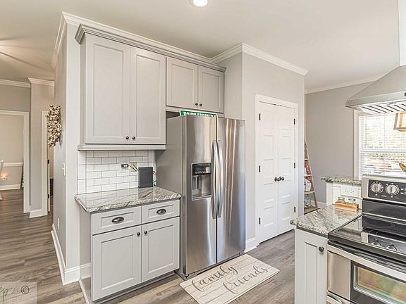 4th image of 455 Shirley Plantation Dr
