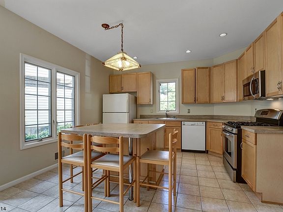 2nd image of 1066 Smith Manor Blvd #34