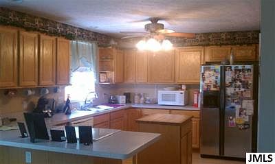 4th image of 4036 Erika Dr