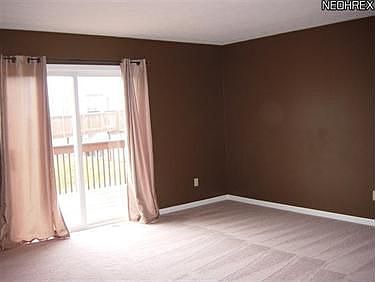 3rd image of 680 Hickory Grove Ct