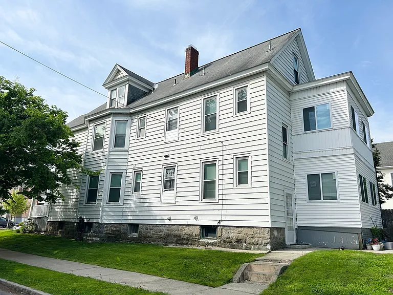 205 Delaware Ave — Photo 20