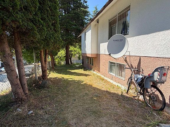 4th image of 5895 Cree St