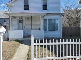 422 Summer St, New Bedford, MA 02740