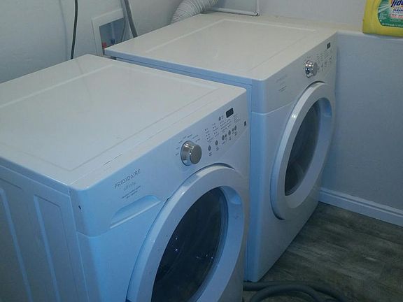 Washer and dryer (shared)