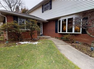 112 Tynewood Dr, Turtle Creek, PA 15145