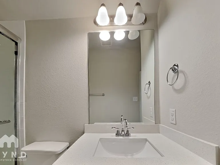 4254 Shavano Dr — Photo 13