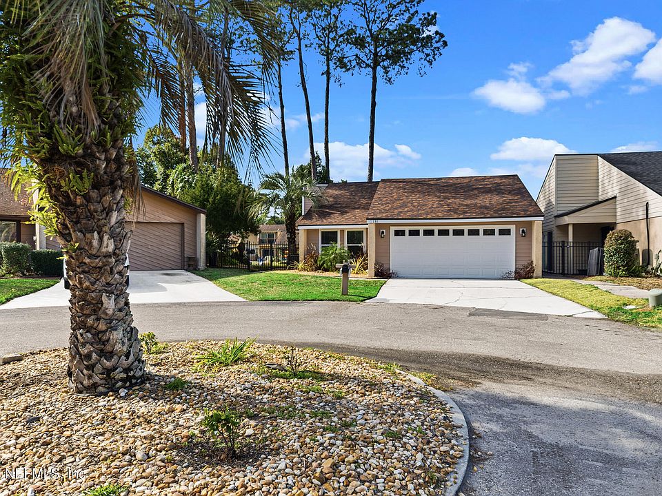 11138 ZEPHYR Way, Jacksonville, FL 32223 | MLS #2126780 | Zillow