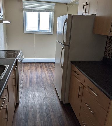 2nd image of 3038 Arlington Ave