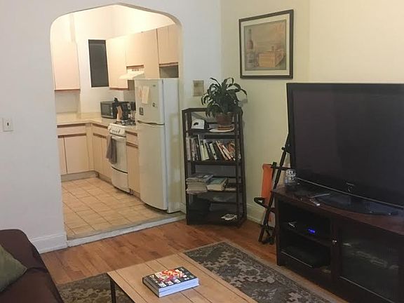 4th image of 421 E 77th St APT 3C