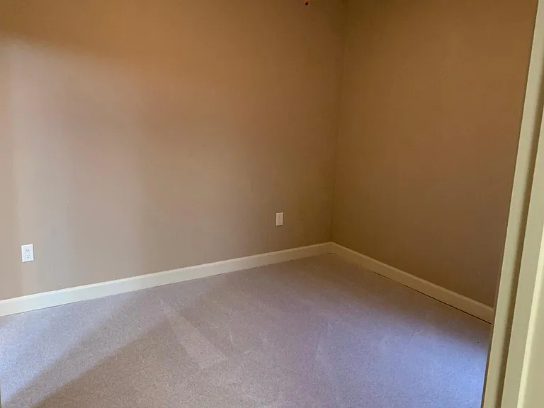 4050 Ash St #4 — Photo 5