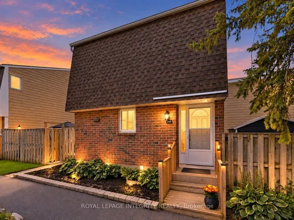 248 Salter Cres, Ottawa, ON K2K 1Z2