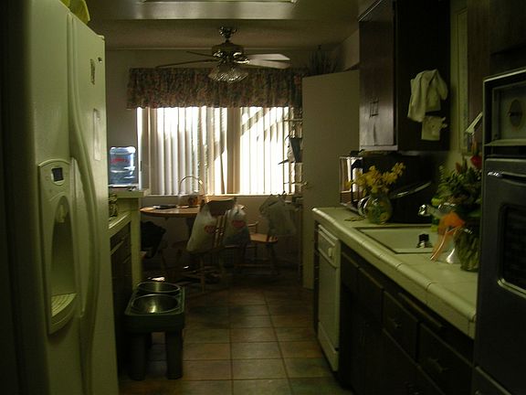 4th image of 1018 N Charter Dr