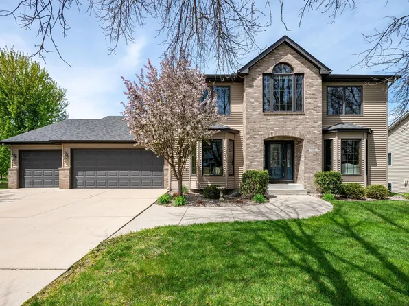 900 Lexington Ave N, New Prague, MN 56071