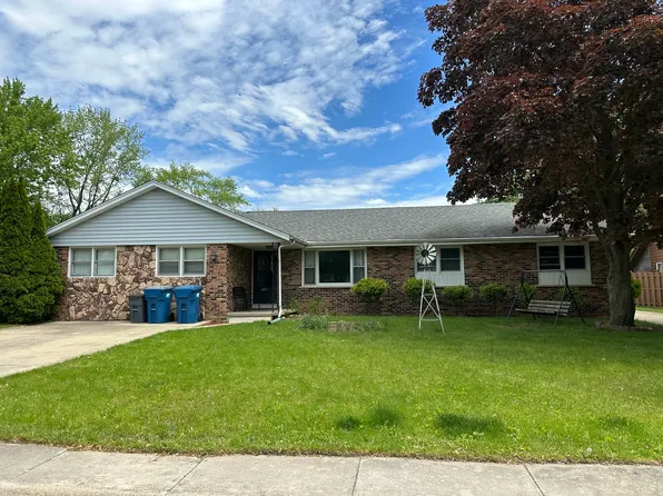 758 Edwin Dr, Bourbonnais, IL 60914