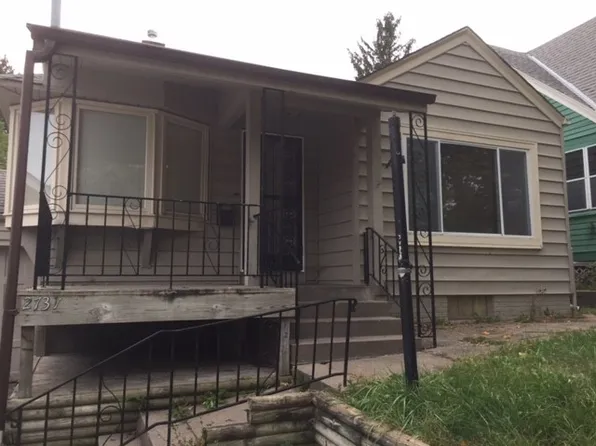 2731 Iowa St, Omaha, NE 68112