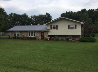 120 Springdale Dr, Manchester, TN 37355