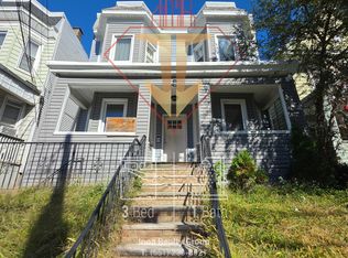 85 W 25th St #1B, Bayonne, NJ 07002