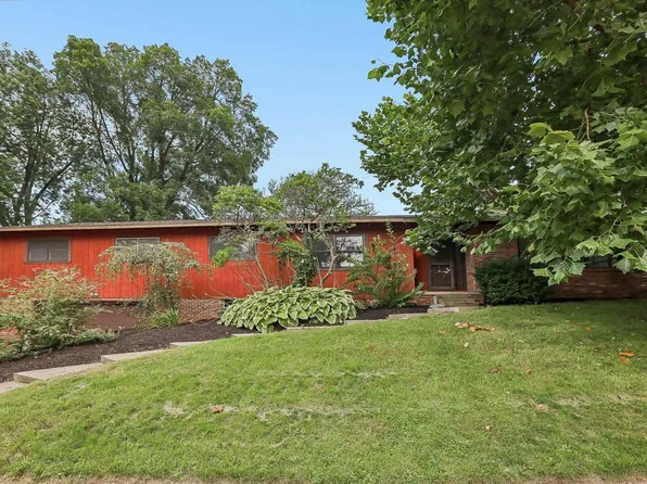 126 Pathway Ln, West Lafayette, IN 47906