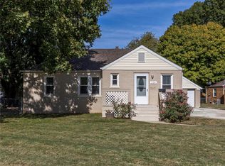 214 Circle Dr, Collinsville, IL