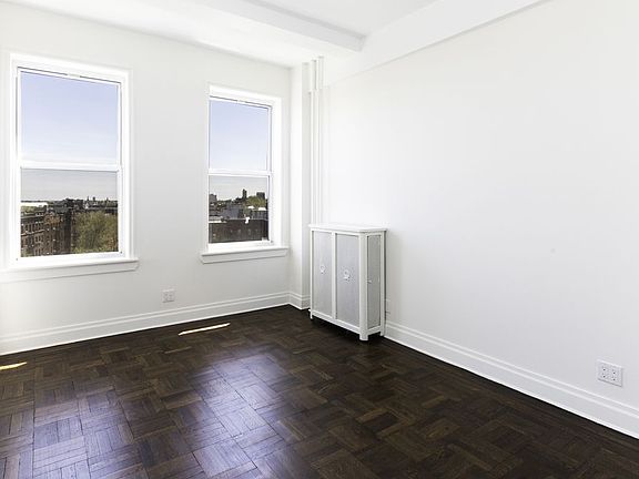 5th image of 416 Ocean Ave APT 83
