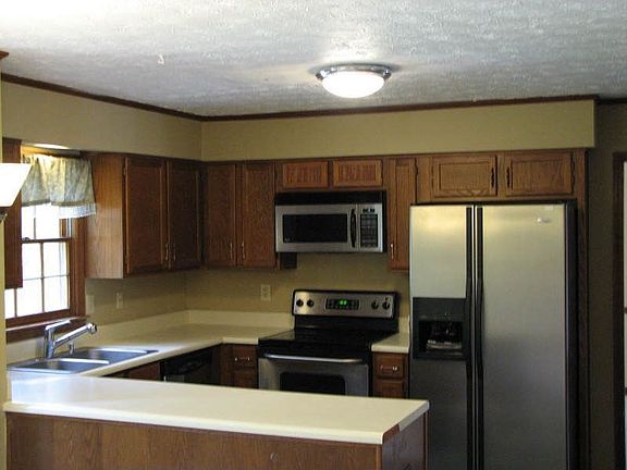 2nd image of 1714 Willard Way