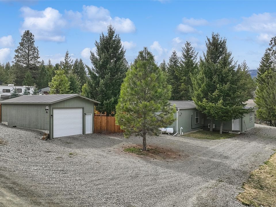 1st image of 221 Nelson Dr